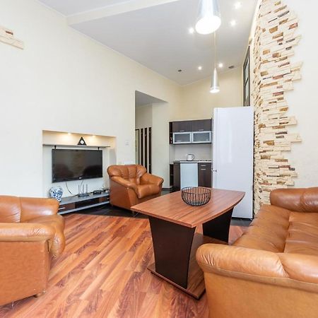 Comfortable Apartment on Mikhaylovskiy lane Kiev Eksteriør bilde