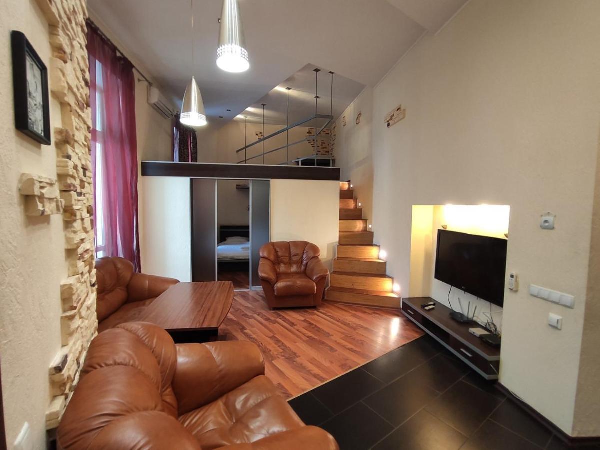 Comfortable Apartment on Mikhaylovskiy lane Kiev Eksteriør bilde