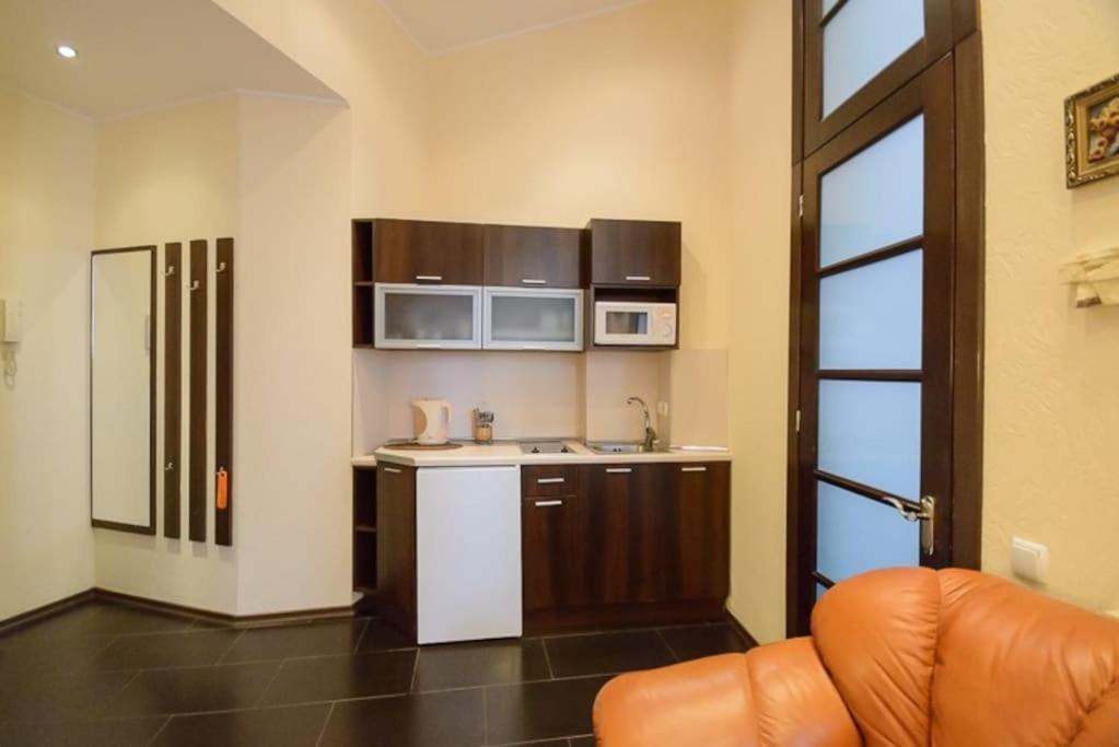 Comfortable Apartment on Mikhaylovskiy lane Kiev Eksteriør bilde