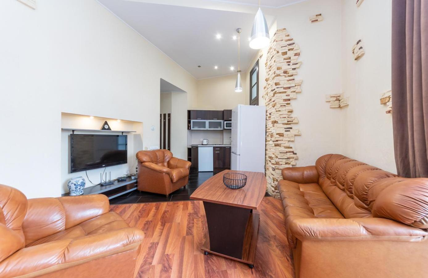 Comfortable Apartment on Mikhaylovskiy lane Kiev Eksteriør bilde