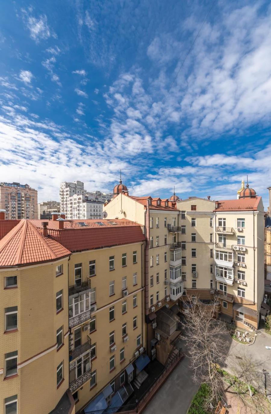 Comfortable Apartment on Mikhaylovskiy lane Kiev Eksteriør bilde